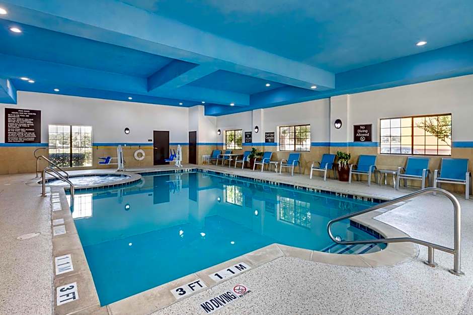 Best Western Plus Mansfield Inn & Suites