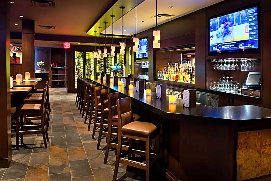 Courtyard by Marriott Niagara Falls