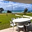 San Simeon Beachfront Apartments Tugun