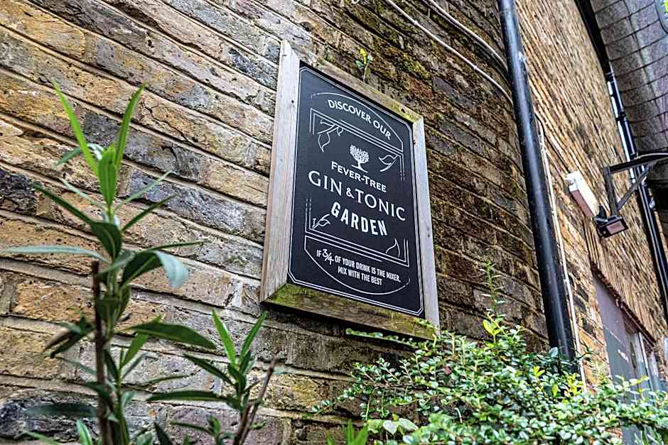 PubLove @ The Crown, Battersea