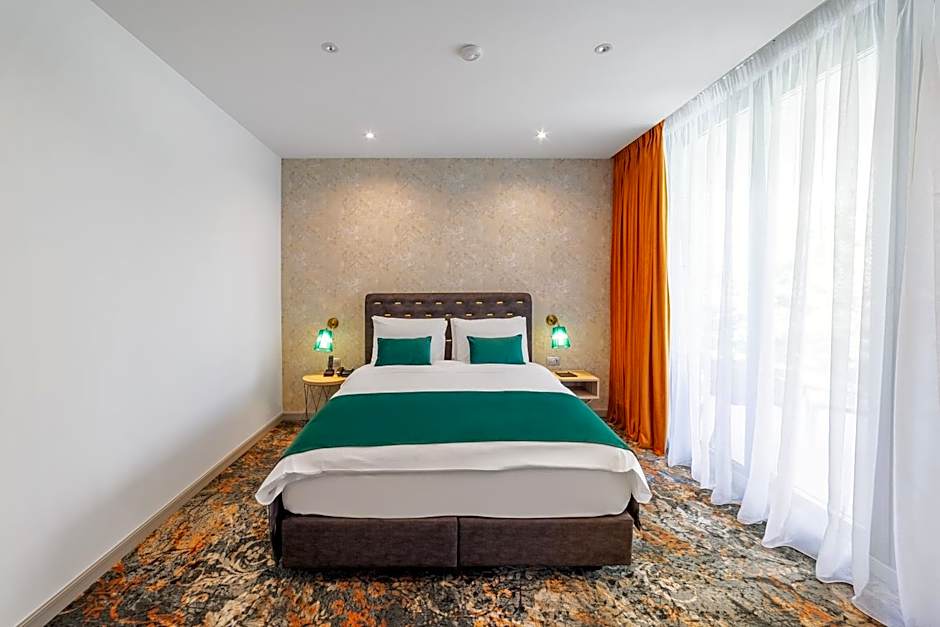 Tomis Garden Bucuresti