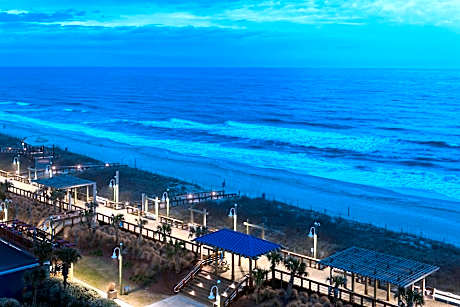 Deluxe Room, 2 Queen Beds, Balcony (Oceanfront)