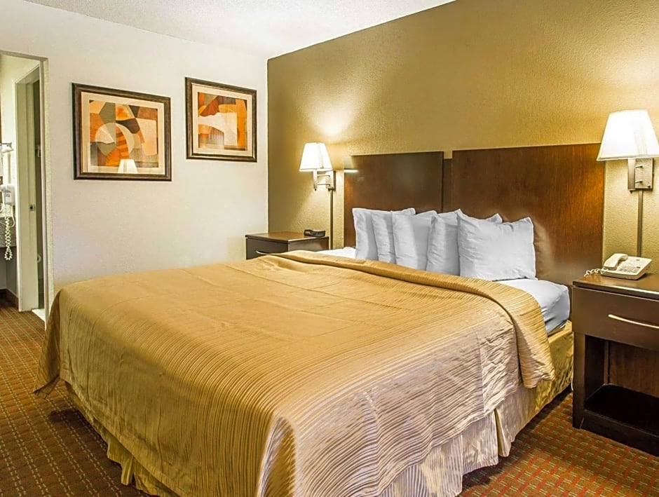 Quality Inn & Suites near Panama City Beach