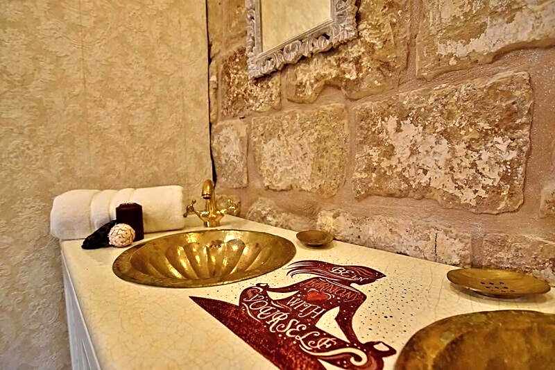 Chapel 5 Boutique Suites B&B