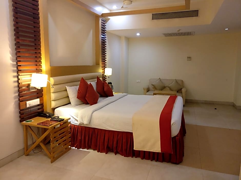 Hotel MB International - PALACE SIDE