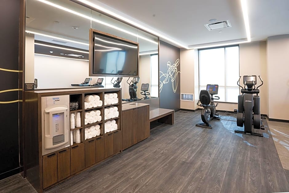 Hotel Indigo - Columbus at Riverfront Place By IHG