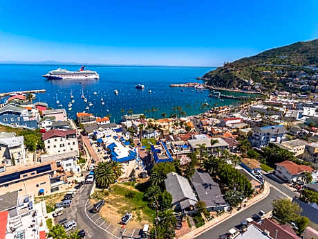 Seaport Village Inn, Avalon