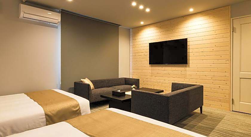 GRAND BASE Yakuin Odori