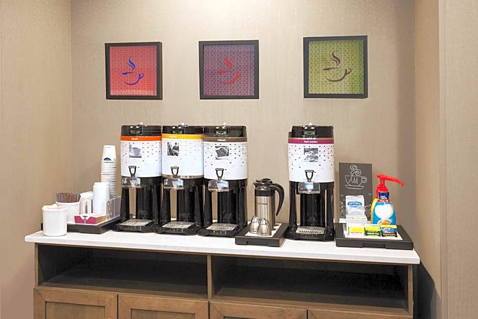 Hampton Inn By Hilton Kennebunk Kennebunkport ME