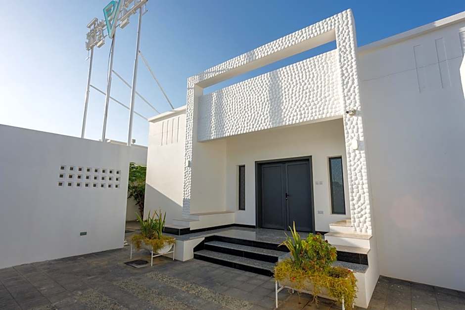THE POOL VILLA - TANUF