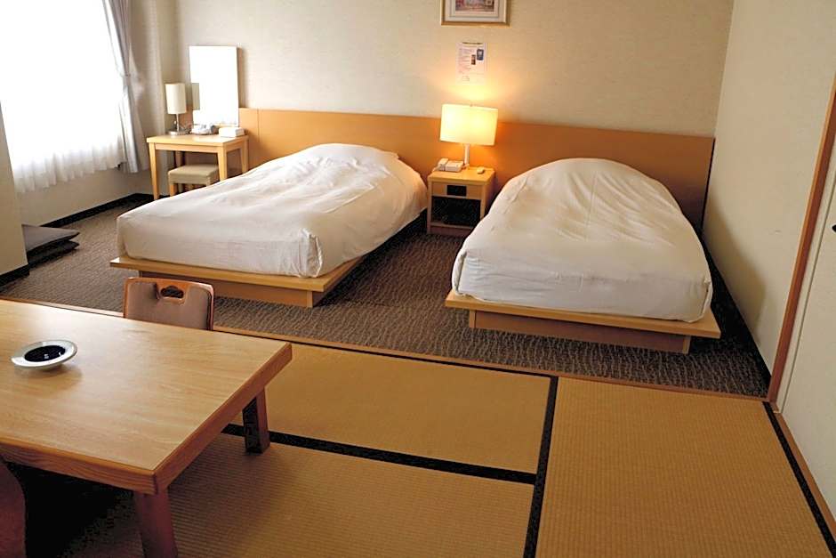 Hotel Sunplaza Sakai