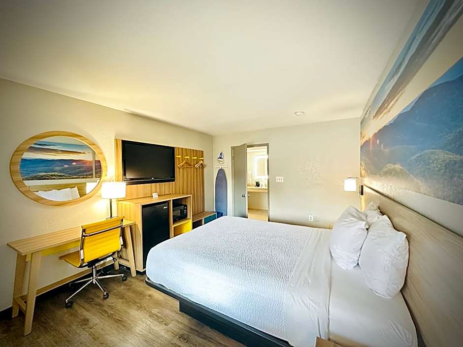 Days Inn by Wyndham Alexandria