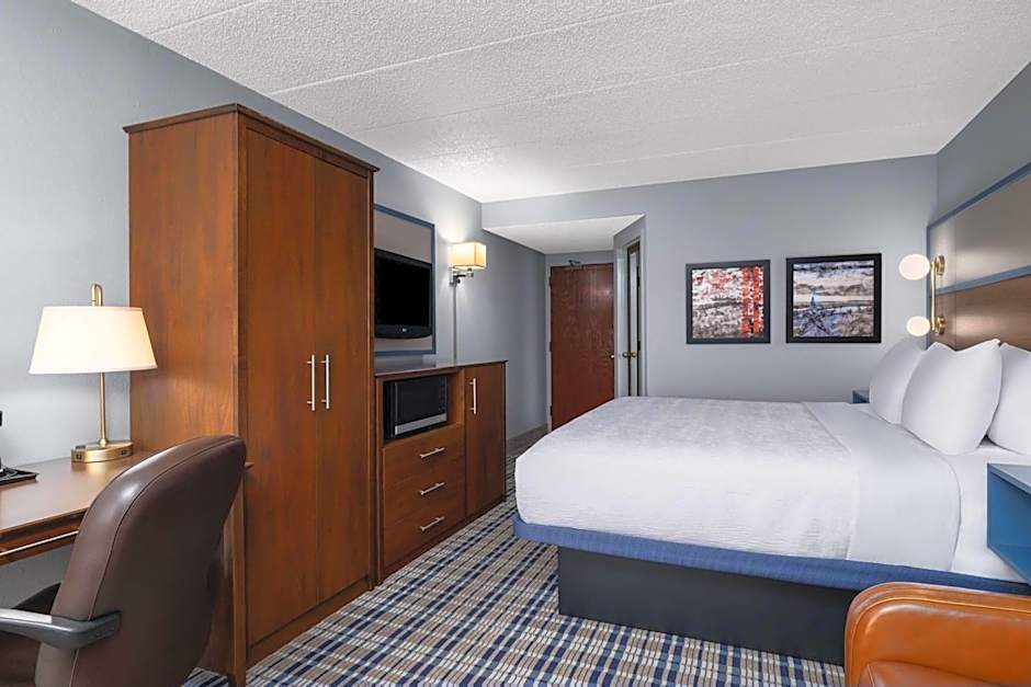 AmericInn by Wyndham Madison West