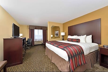 King Room with Mobility Access and Bathtub with Grab Bars, Non-Smoking