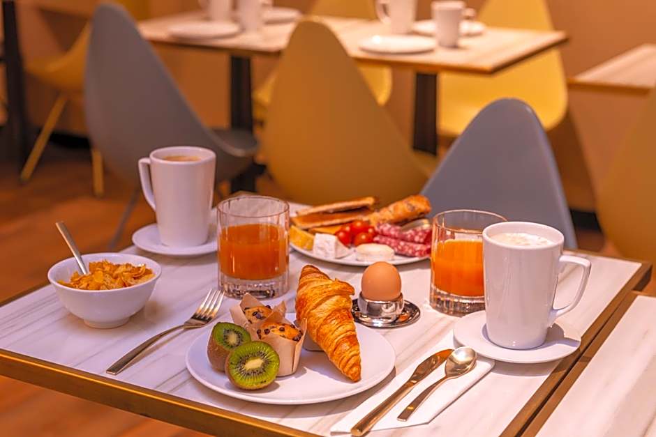 Golden Tulip Opera De Noailles