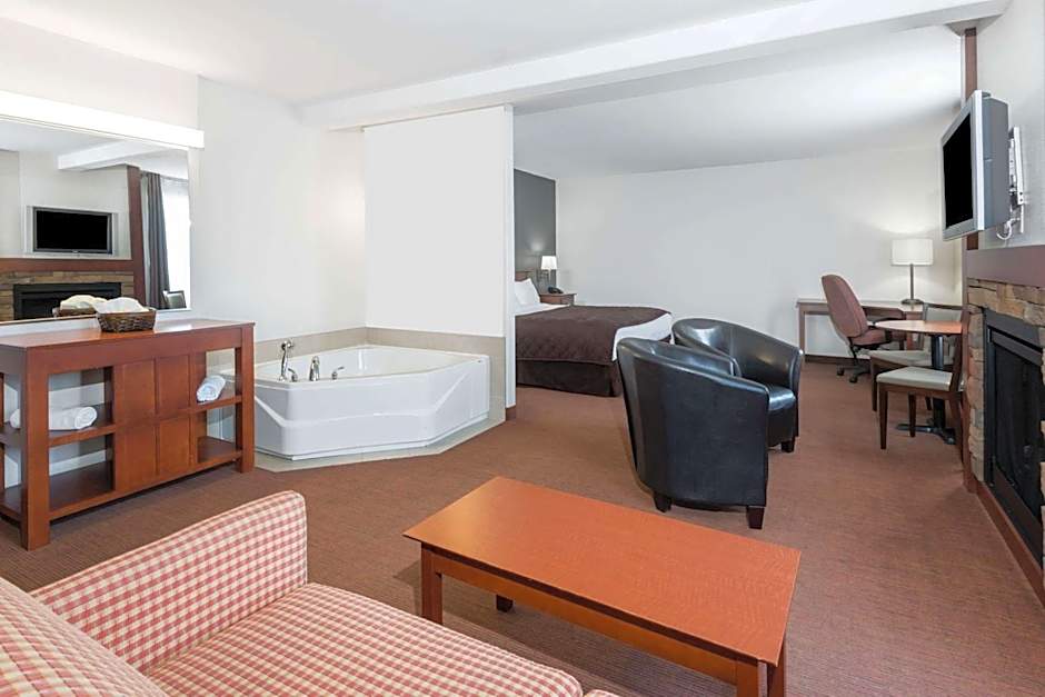 Super 8 by Wyndham Trois-Rivieres