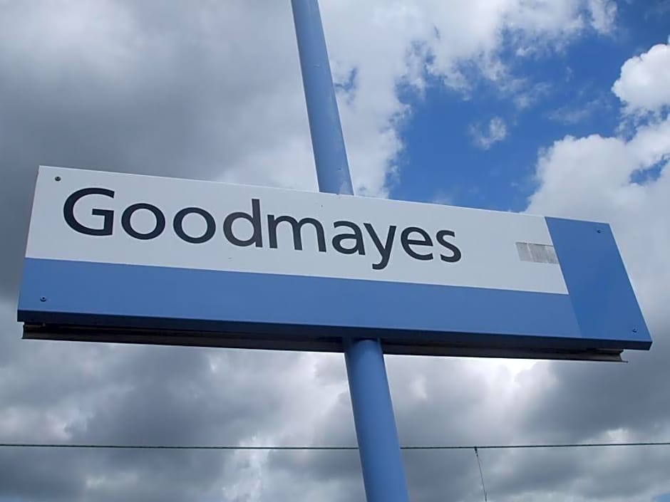 Ilford Hotel Goodmayes