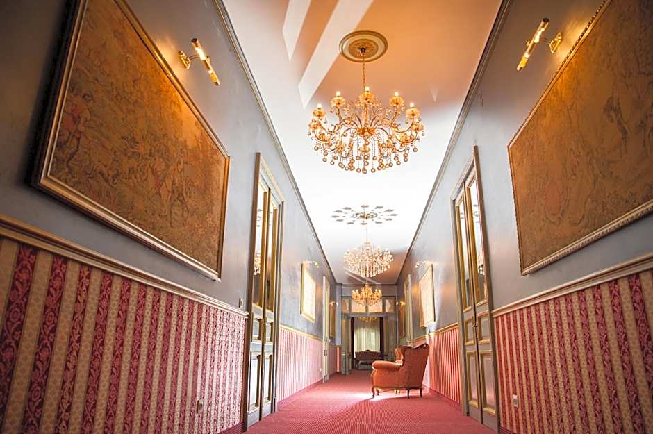 NF Palace Old City Bucharest