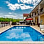 Super 8 by Wyndham Columbia