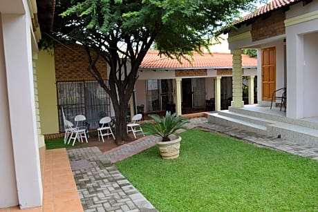 Kamogelo Guest House