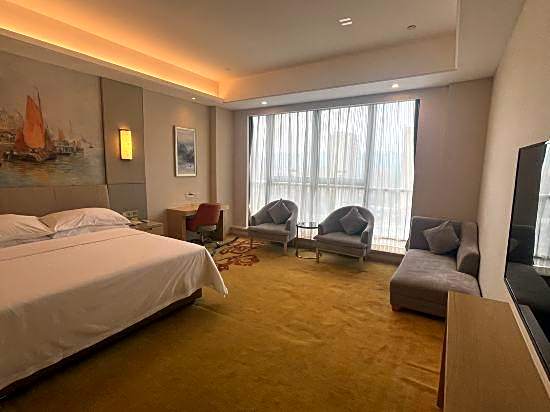 Vienna International Hotel (Xiangshan Bus East Station Store)