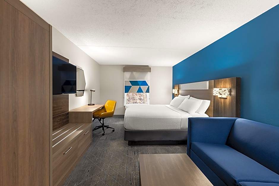 Holiday Inn Express Danbury I-84 By IHG