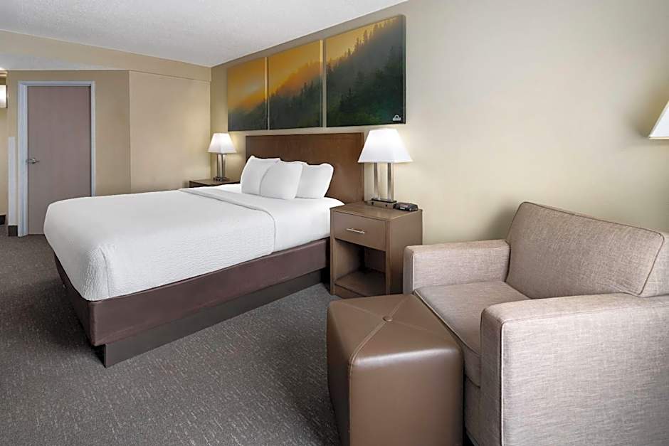 Days Inn by Wyndham Penn State