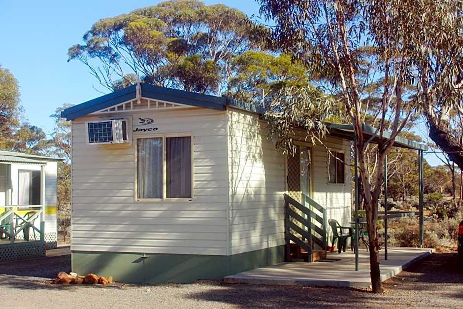 Acclaim Gateway Tourist Park