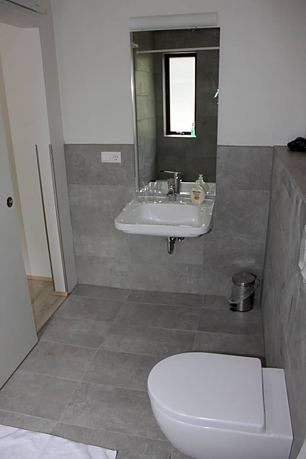 Brekkugerdi Guesthouse