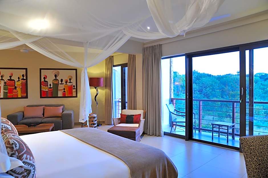 Victoria Falls Safari Club