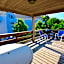 Surf Club Oceanfront Hotel