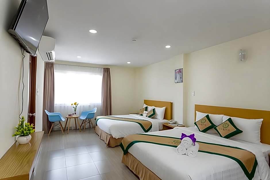 Camila Airport Hotel