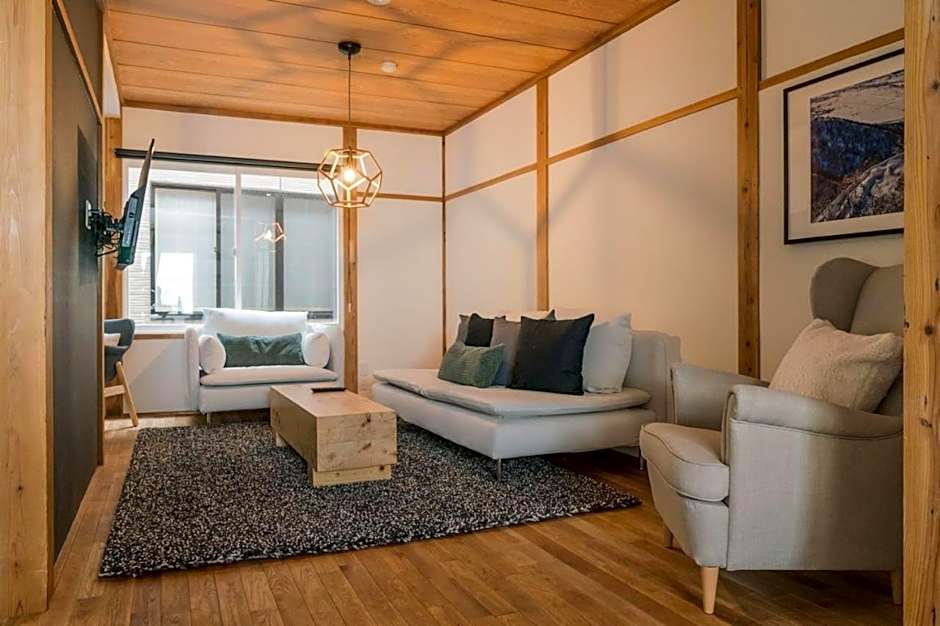 Nozawa Gondola Apartments