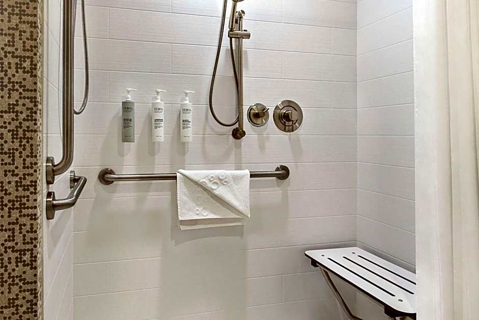 Home2 Suites by Hilton Minneapolis University Area