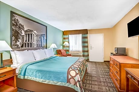 King Room - Non-Smoking