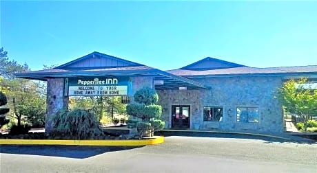 Pepper Tree Inn