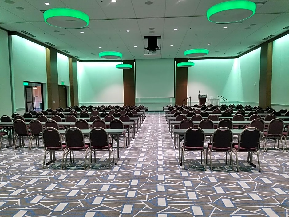 Radisson Hotel La Crosse