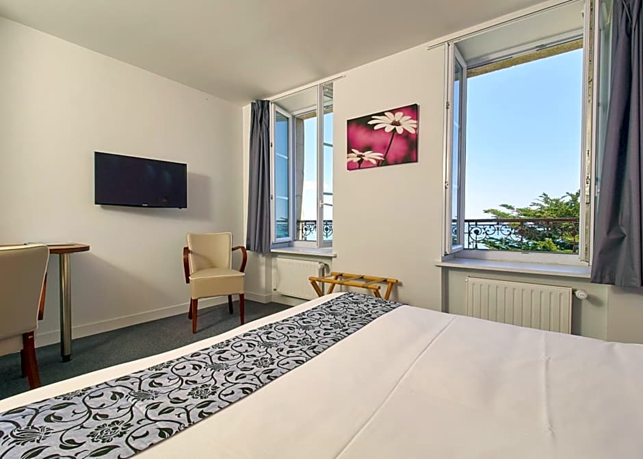 Logis Hotel Belle-Vue