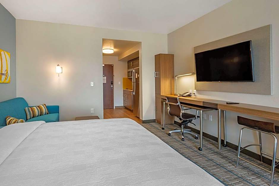 MainStay Suites Carlsbad South