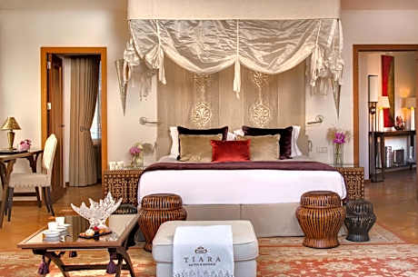 Penthouse Suite