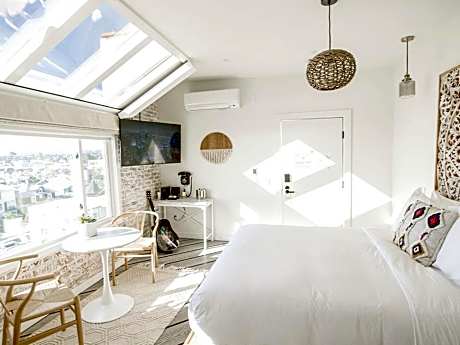 Ocean View PH Bungalow