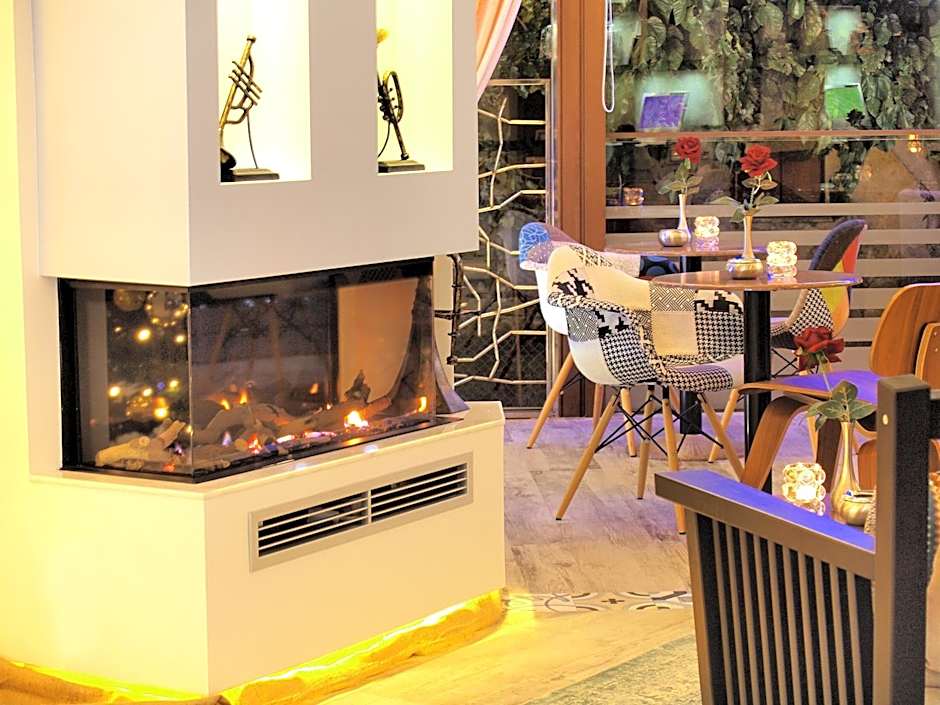 Omiros Boutique Hotel (Adults Only)