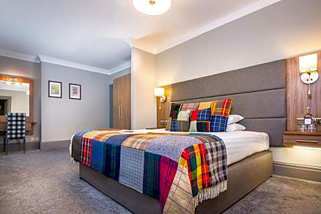 Junior Suite with Double Bed - Non-Smoking