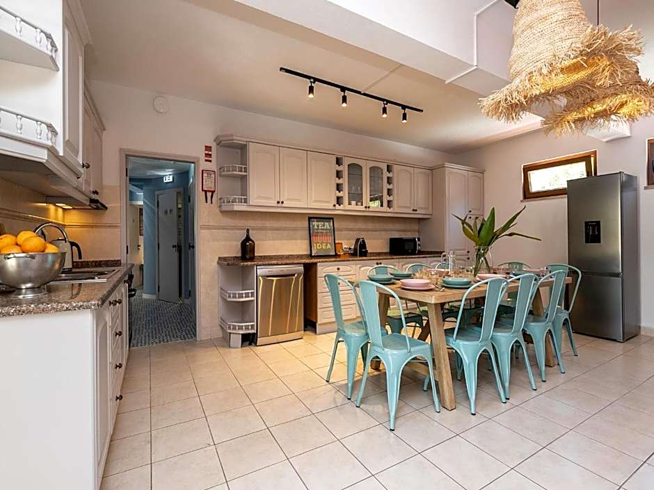 Walk in Hostel Faro Airport