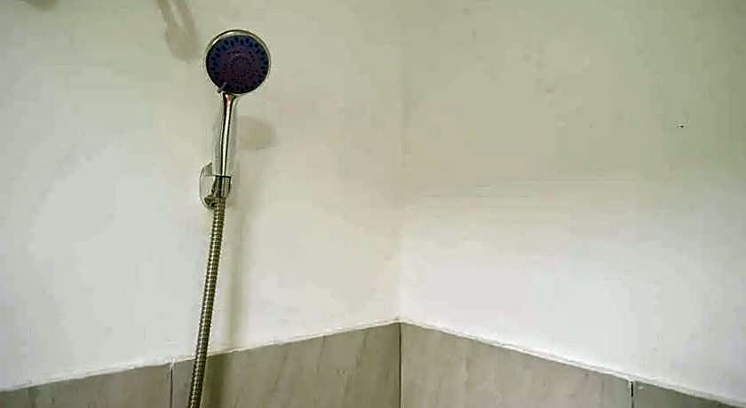 RedDoorz Syariah near Universitas Jenderal Soedirman 2