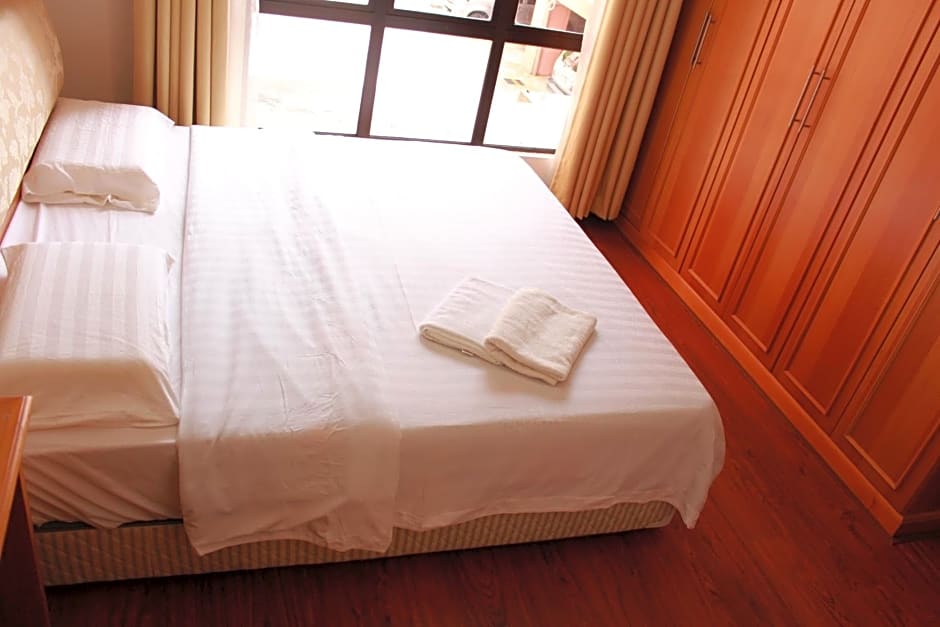 Homestay Marina Court Resort