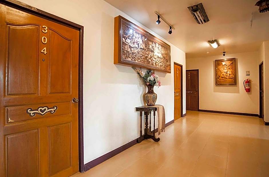 Ban Aothong Hotel