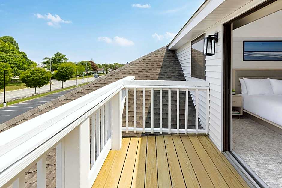 The Pell - JDV by Hyatt