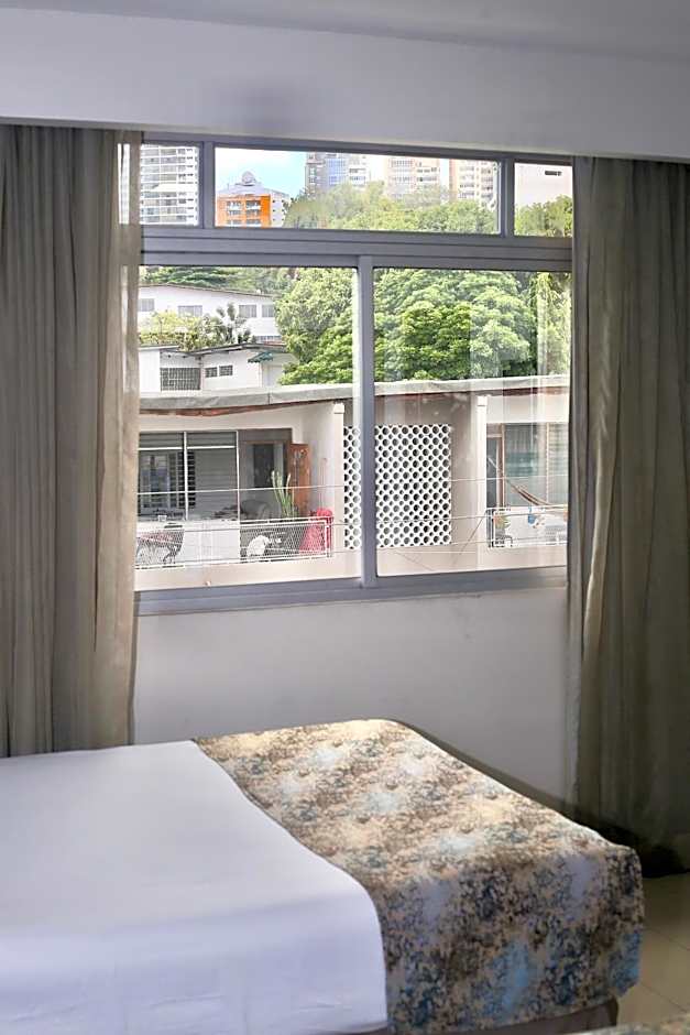 Metro Hotel Panama