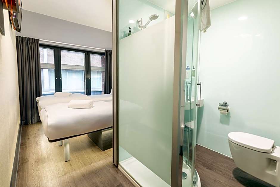 easyHotel Birmingham